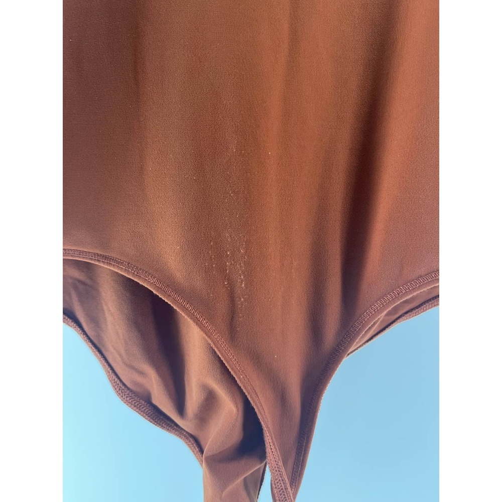 A&F Soft Collection Ruched V-Neck Bodysuit L Rust - Picture 5 of 5